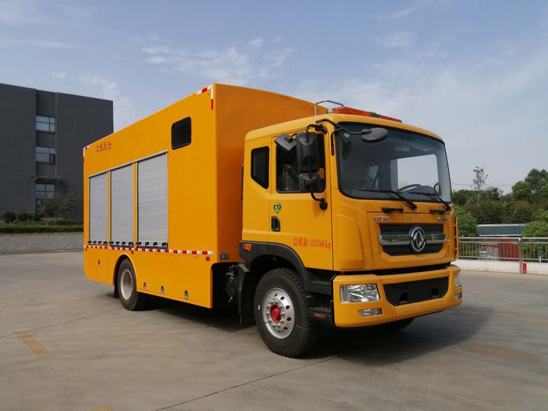 程力汽車目標價