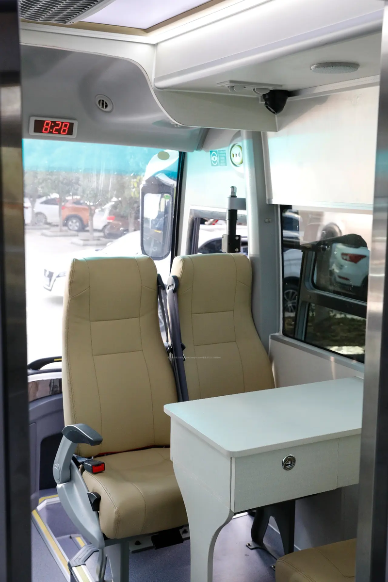 程力汽車(chē)：齊齊哈爾職業(yè)病檢測(cè)車(chē)主要生產(chǎn)廠家解析